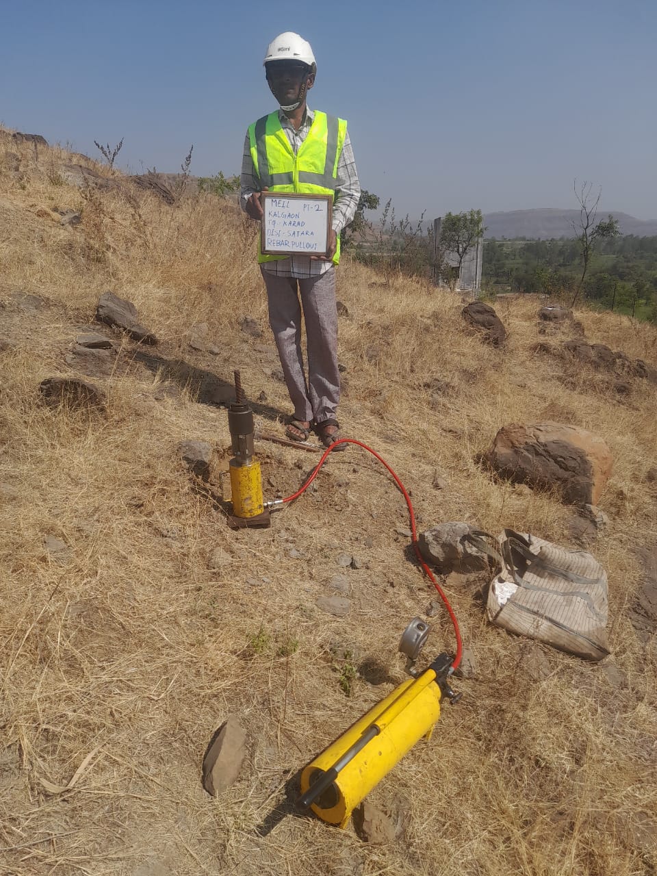 Rock Anchor Pull-Out Test